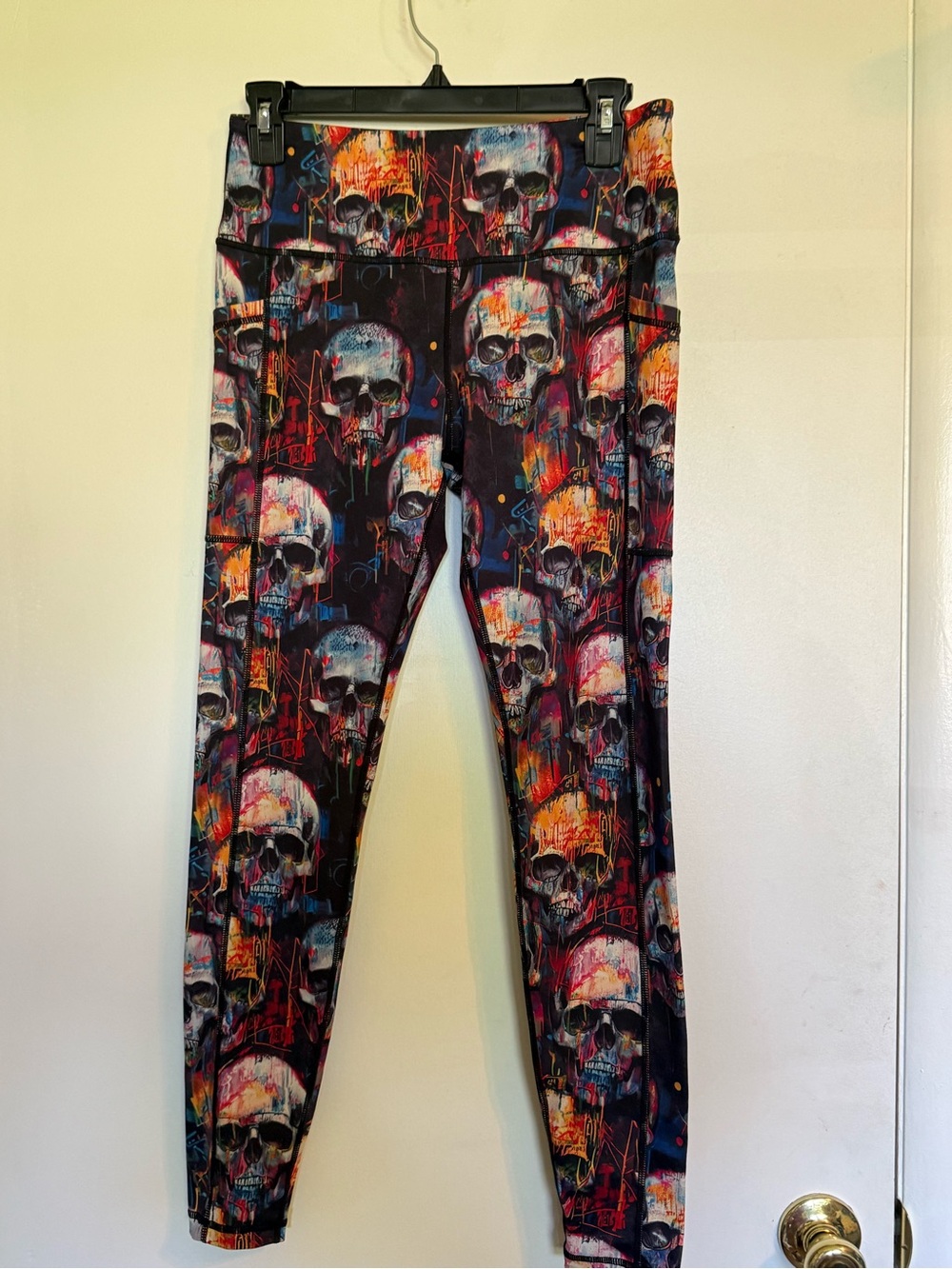 Women’s Multicolor Skull Print Leggings